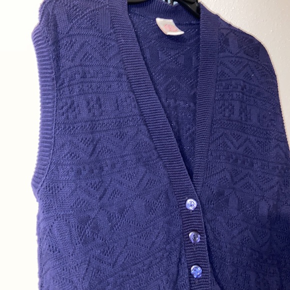 Vintage American Weekend sweater vest - Picture 3 of 9